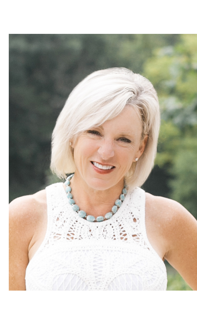 Real Estate Agent Lori Hodak